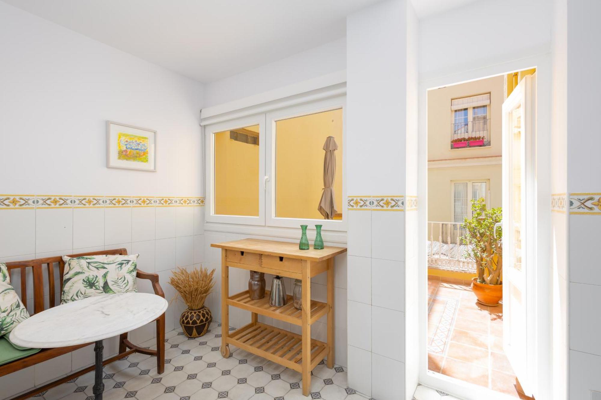 C92 - Rustic Two Bedrooms Apartment With Terrace Màlaga Exteriér fotografie