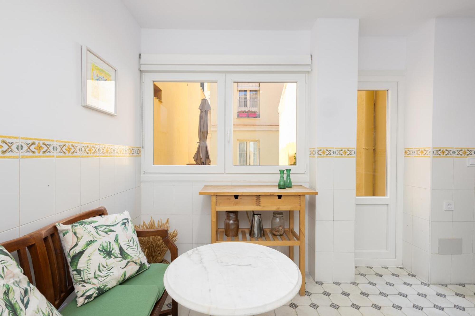 C92 - Rustic Two Bedrooms Apartment With Terrace Màlaga Exteriér fotografie